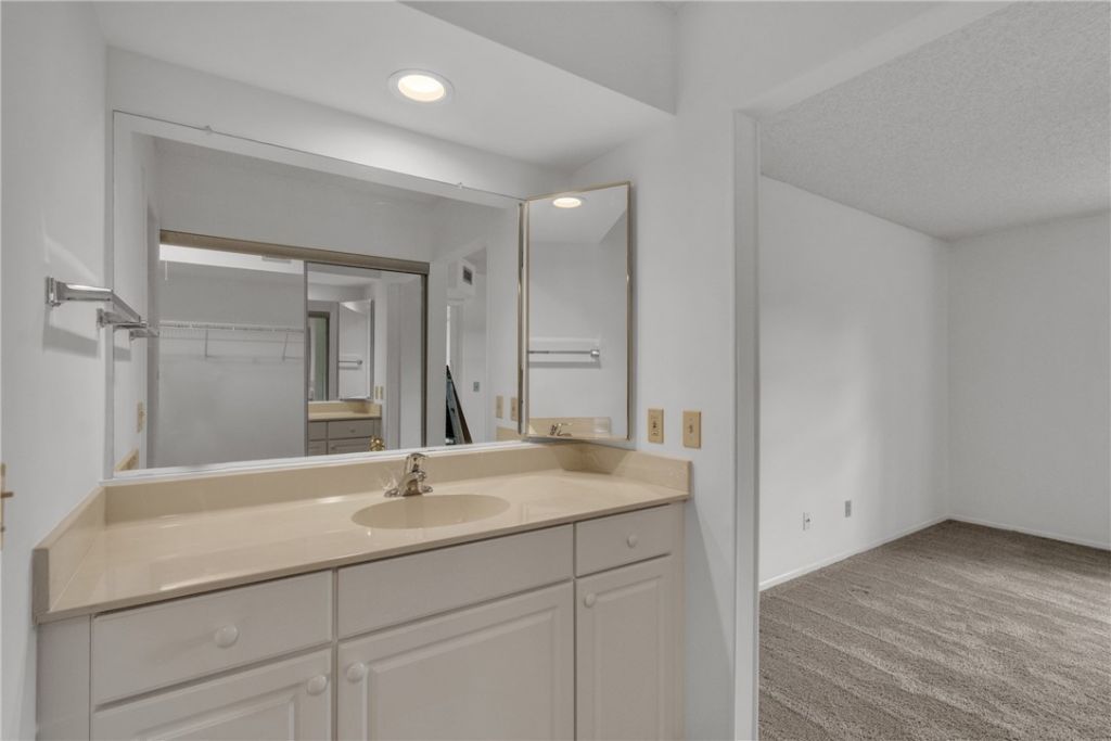 44 Plantation Drive, Unit 101, Vero Beach, FL 32966 Photo