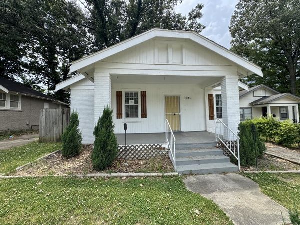 1941 E MCLEMORE AVE, Memphis, TN 38114