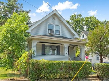 6740 Baxter Avenue , Cleveland, OH 44105