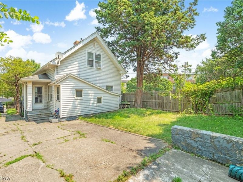 6740 Baxter Avenue, Cleveland, OH 44105 Photo 28