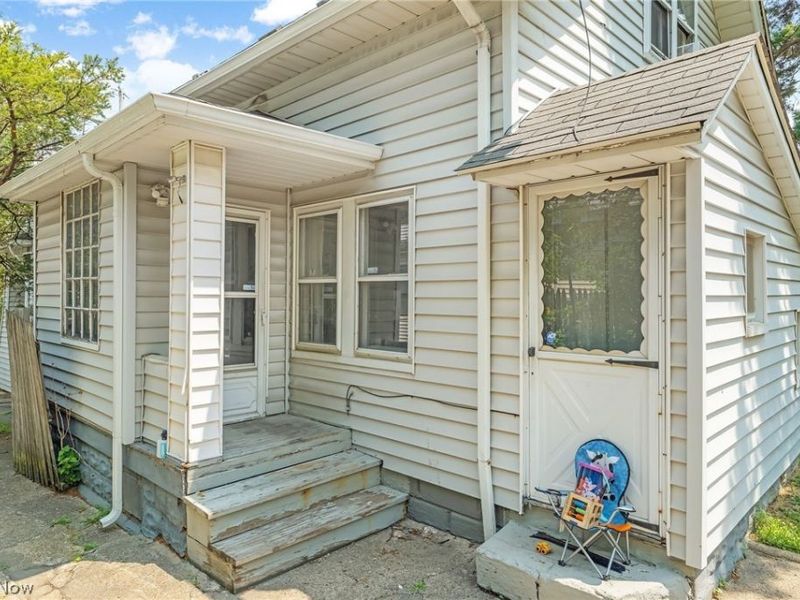 6740 Baxter Avenue, Cleveland, OH 44105 Photo 30