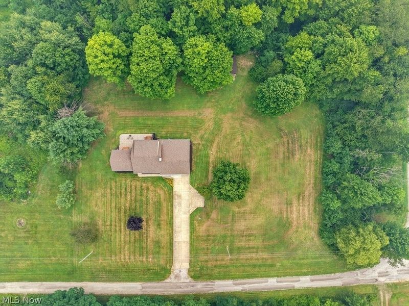 11187 Taylor May Road, Chagrin Falls, OH 44023 Photo 12