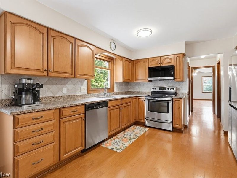 11187 Taylor May Road, Chagrin Falls, OH 44023 Photo 24