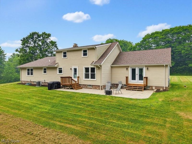 11187 Taylor May Road, Chagrin Falls, OH 44023 Photo 5
