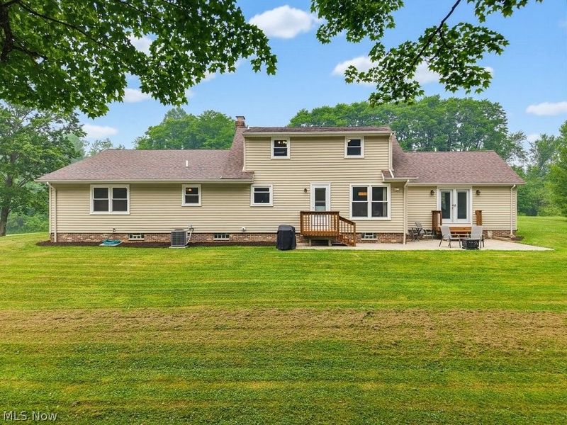 11187 Taylor May Road, Chagrin Falls, OH 44023 Photo 6