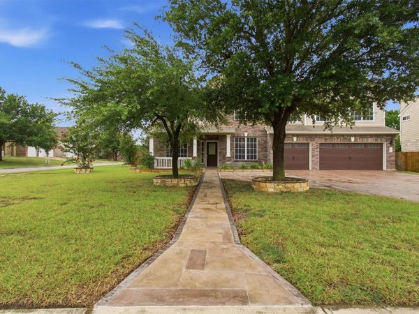 113 scarlet oak CV , Kyle, TX 78640