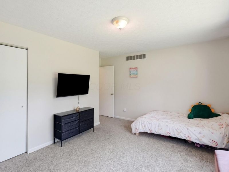228 Jones Avenue SW, Pataskala, OH 43062 Photo 52