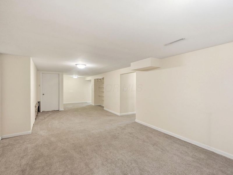 228 Jones Avenue SW, Pataskala, OH 43062 Photo 72