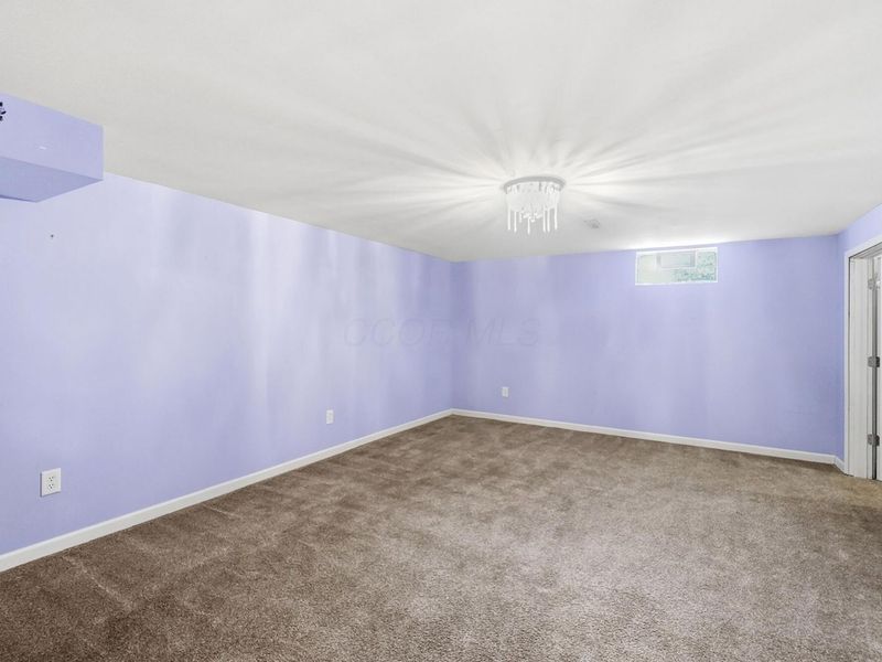 228 Jones Avenue SW, Pataskala, OH 43062 Photo 73