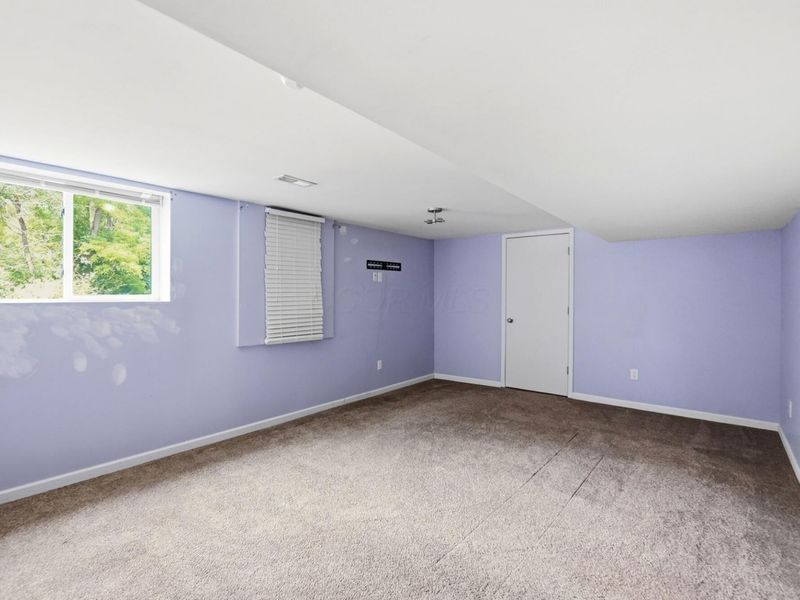 228 Jones Avenue SW, Pataskala, OH 43062 Photo 80