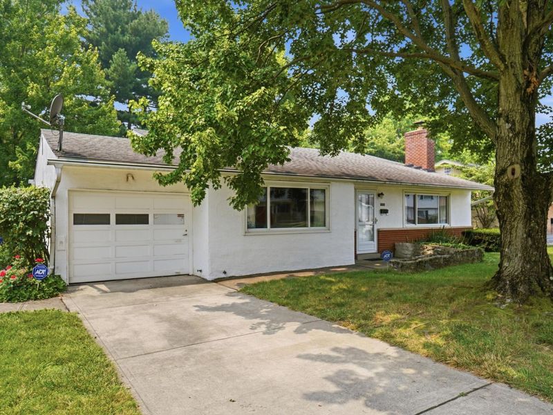 1523 Walkath Drive, Columbus, OH 43227 Photo 2