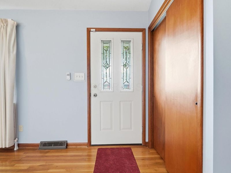 1523 Walkath Drive, Columbus, OH 43227 Photo 5