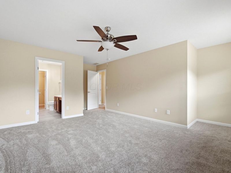 255 Glen Crossing Drive, Pataskala, OH 43062 Photo 15
