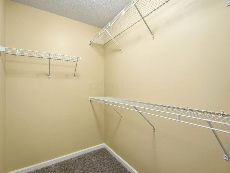 255 Glen Crossing Drive, Pataskala, OH 43062 Photo 19