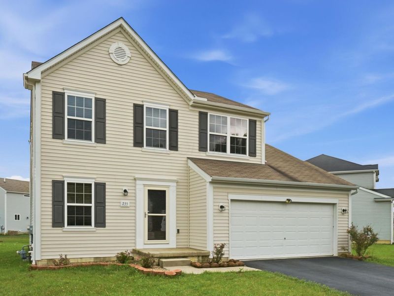 255 Glen Crossing Drive, Pataskala, OH 43062 Photo 2