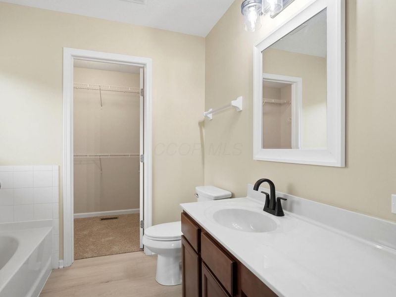 255 Glen Crossing Drive, Pataskala, OH 43062 Photo 20
