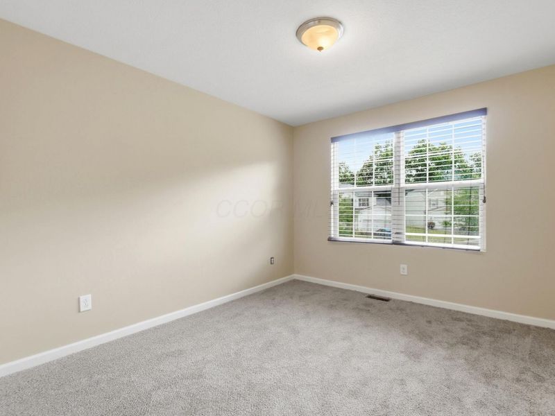 255 Glen Crossing Drive, Pataskala, OH 43062 Photo 25