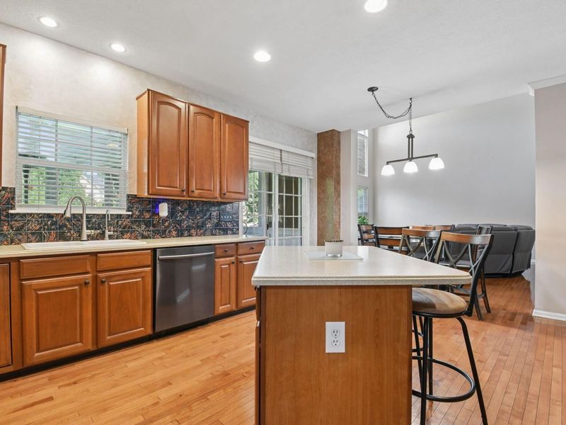 7965 Danbridge Way, Westerville, OH 43082 Photo 22