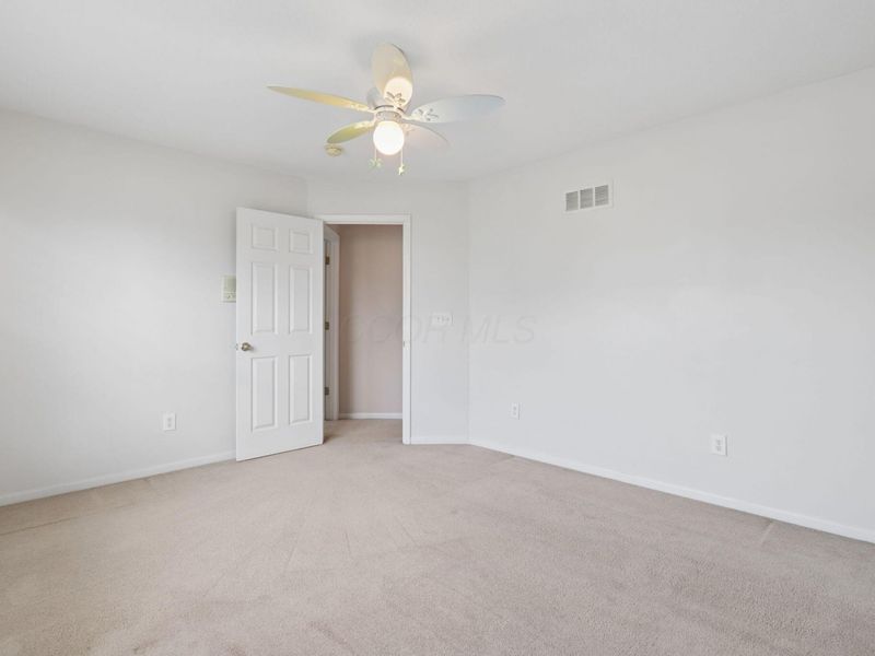7965 Danbridge Way , Westerville, OH 43082 Photo 28