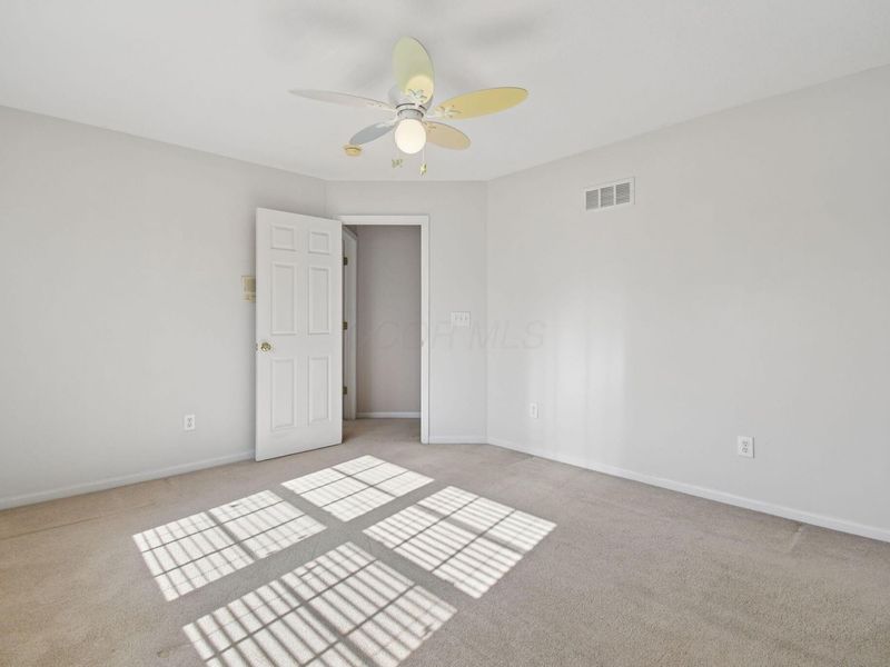 7965 Danbridge Way, Westerville, OH 43082 Photo 36