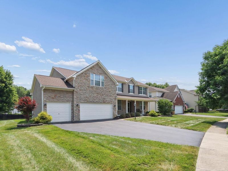 7965 Danbridge Way, Westerville, OH 43082 Photo 4