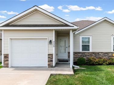 9220 N Gower Avenue, Kansas City, MO 64154