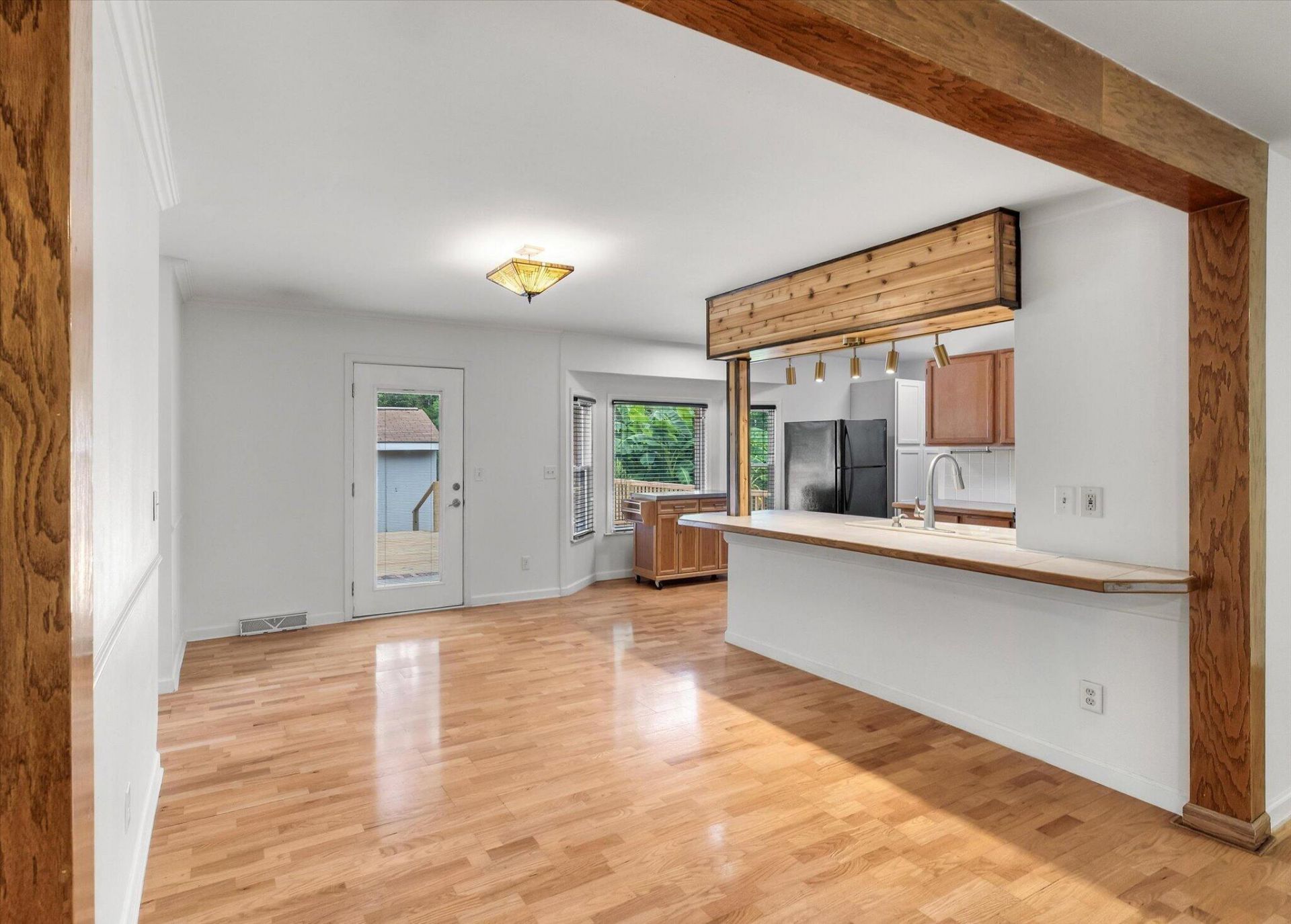 119 Pelican Street Photo 12
