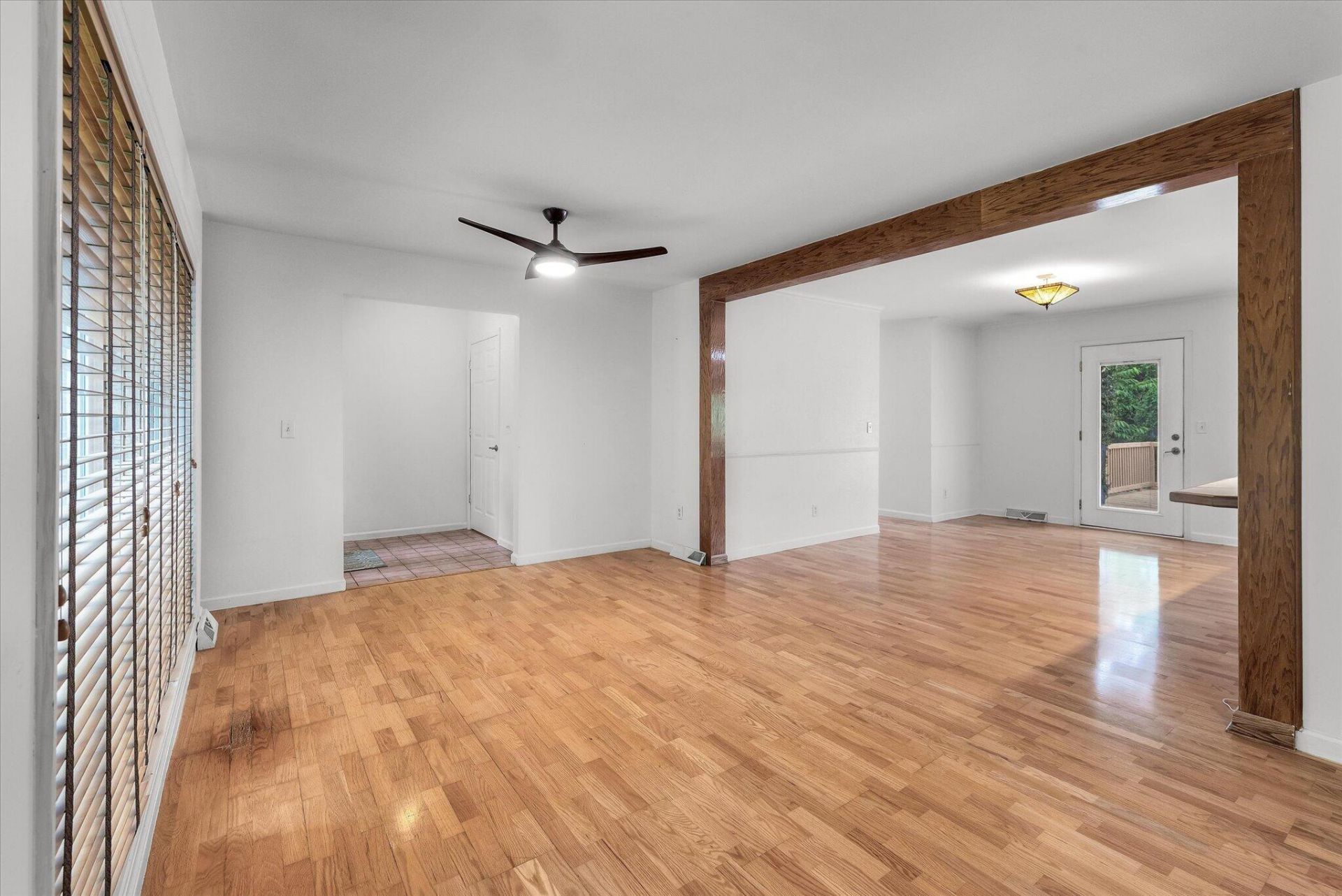 119 Pelican Street Photo 8