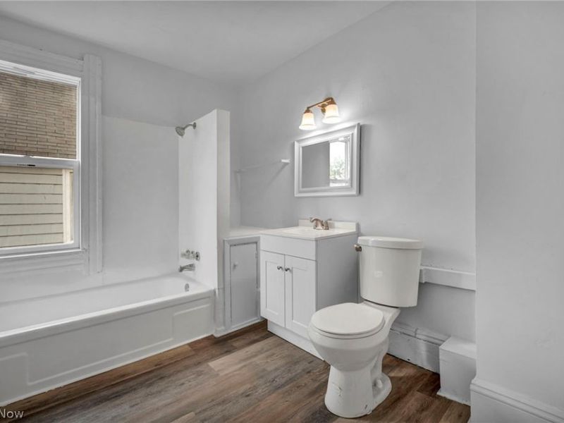 1380 E 93rd Street, Cleveland, OH 44106 Photo 21