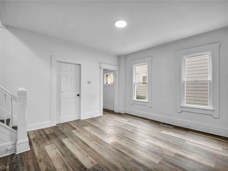 1380 E 93rd Street, Cleveland, OH 44106 Photo 8