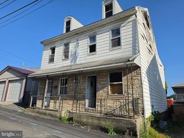 516 W ARLINGTON STREET, SHENANDOAH, PA 17976