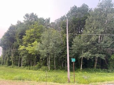 Chase Road , Fulton, NY 13069