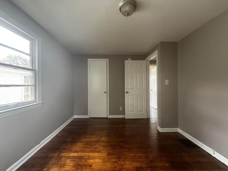 1335 E 25th Avenue, Columbus, OH 43211 Photo 8