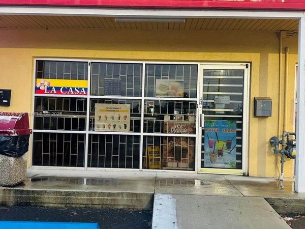 8206 W Waters Ave , Tampa, FL 33615