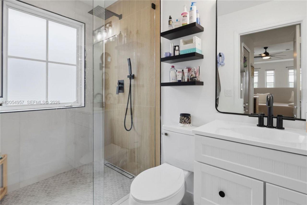4425 SW 160th Ave , Unit 213, Miramar, FL 33027 Photo