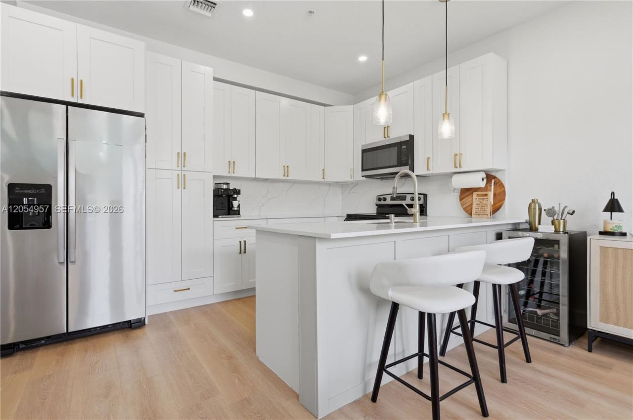 4425 SW 160th Ave , Unit 213, Miramar, FL 33027 Photo