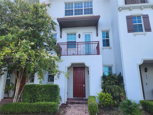 2813 SW 119th Way , Miramar, FL 33025