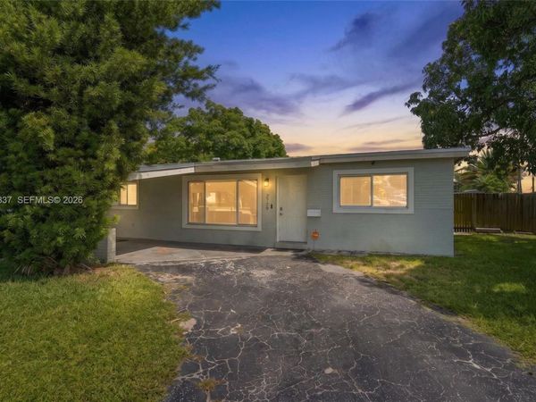 2729 Sunshine Blvd, Miramar, FL 33023