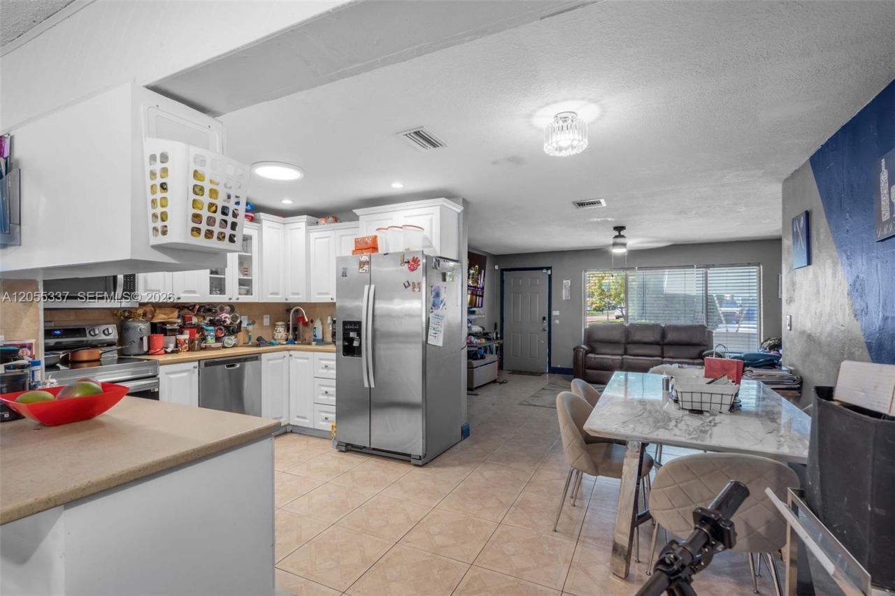 2729 Sunshine Blvd, Miramar, FL 33023 Photo