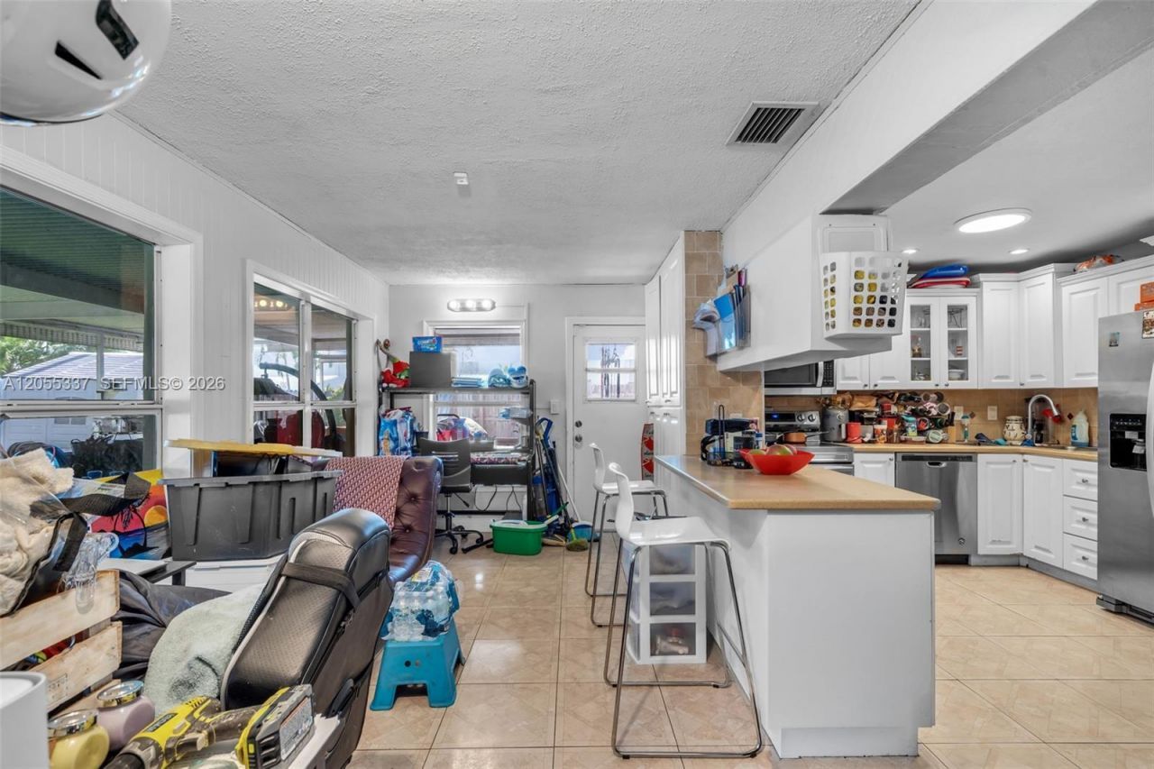 2729 Sunshine Blvd, Miramar, FL 33023 Photo
