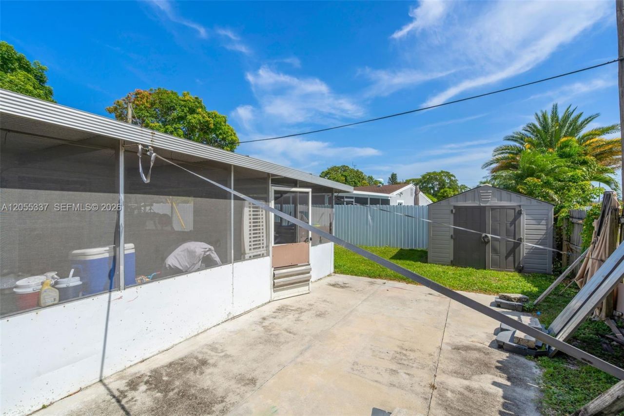 2729 Sunshine Blvd, Miramar, FL 33023 Photo