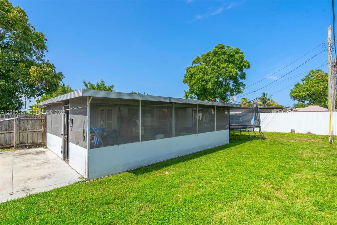2729 Sunshine Blvd, Miramar, FL 33023 Photo