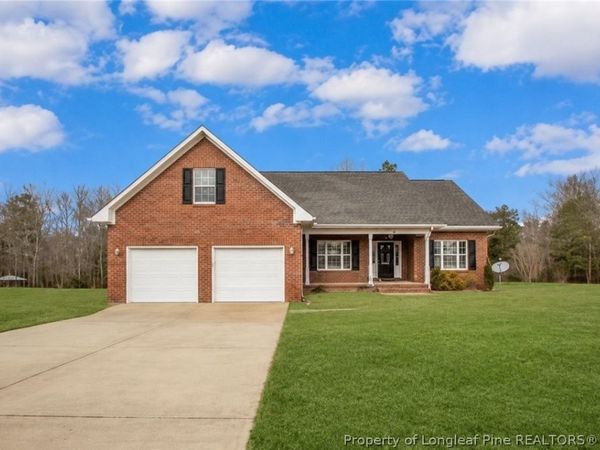6980 Glynn Mill Farm Drive, Fayetteville, NC 28306