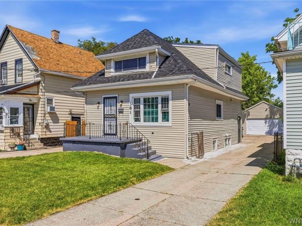 381 Northumberland Avenue , Buffalo, NY 14215