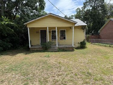 2318 Macon Street, Dallas, TX 75215
