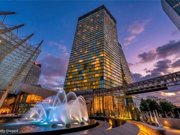 3726 Las Vegas Boulevard , Unit 2807, Las Vegas, NV 89158