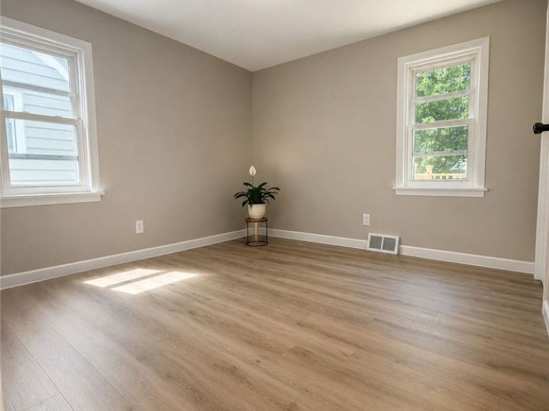 1199 Mayfield Ridge Road, Mayfield Heights, OH 44124 Photo 16