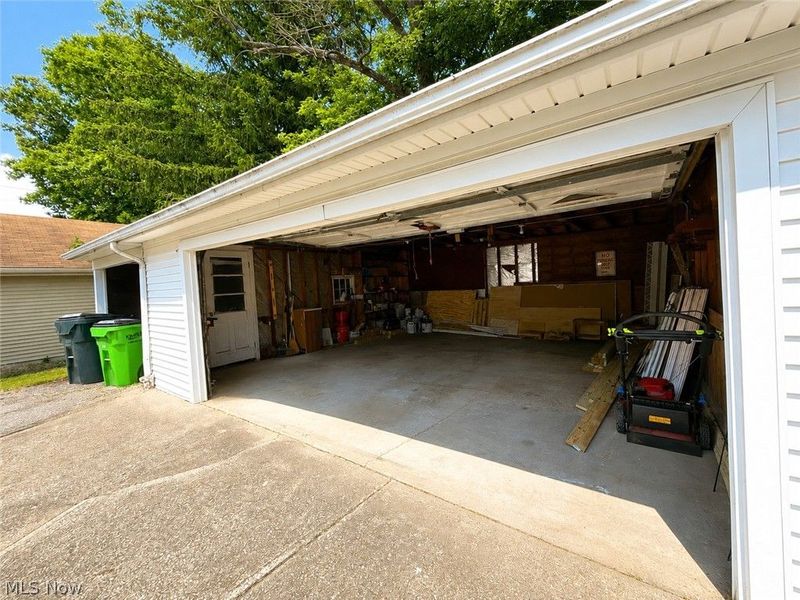 1199 Mayfield Ridge Road, Mayfield Heights, OH 44124 Photo 7