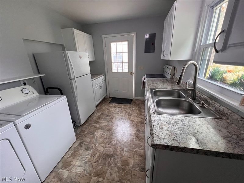 5064 Brooksdale Road, Mentor, OH 44060 Photo 8