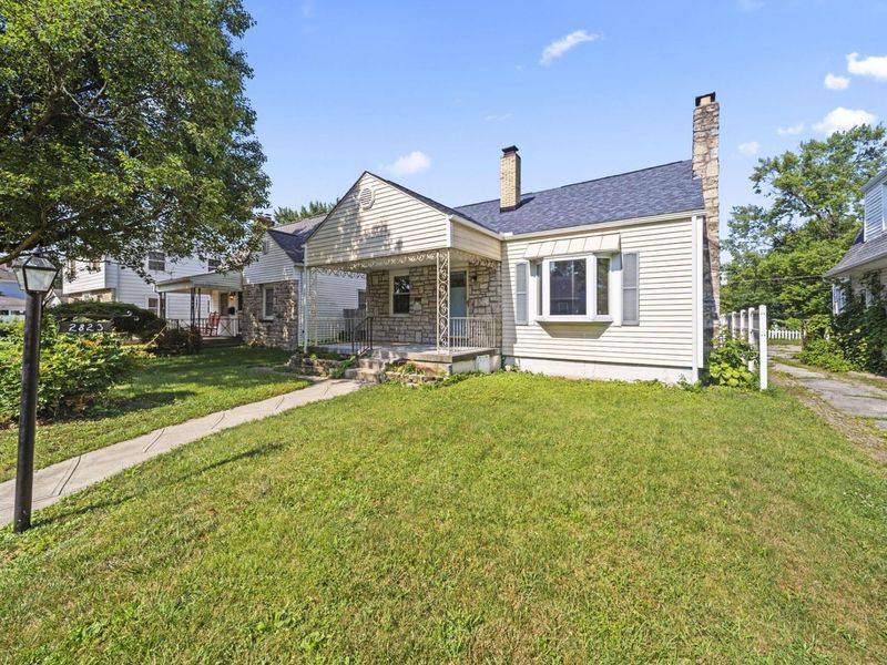 2823 Oaklawn Street , Columbus, OH 43224 Photo 6